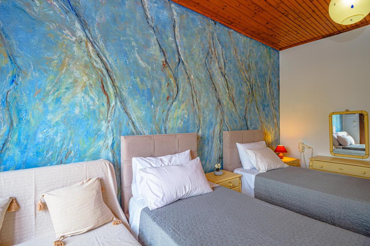 Elena's Seaside & Appartamento Agios Gordios (Corfu)